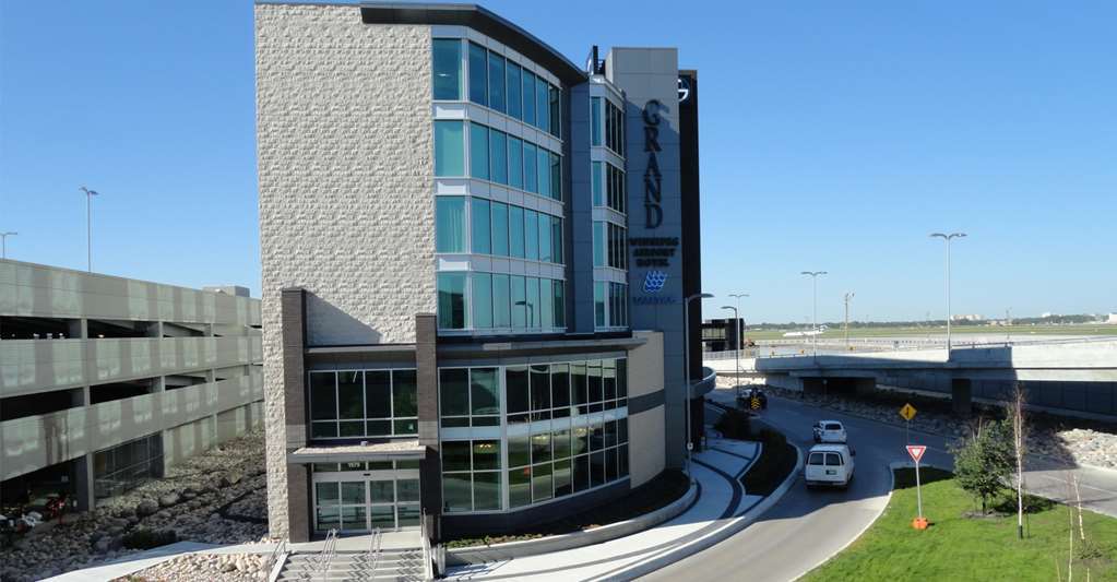 The Grand Winnipeg Airport Hotel By Lakeview Exterior foto